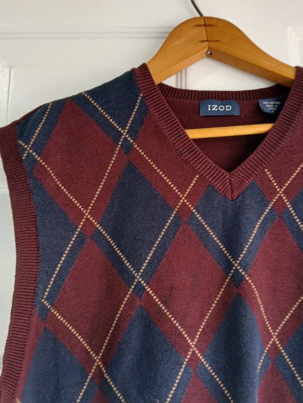 Izod Men's Navy and Maroon Argyle 100% Cotton Sweater Vest Size Large